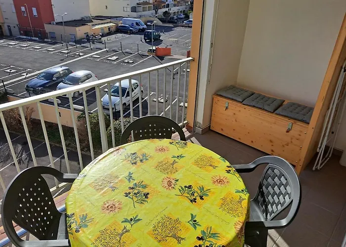 شقة Port Brescou Iii, T2 Au Centre Port Avec Parking Et Clim *