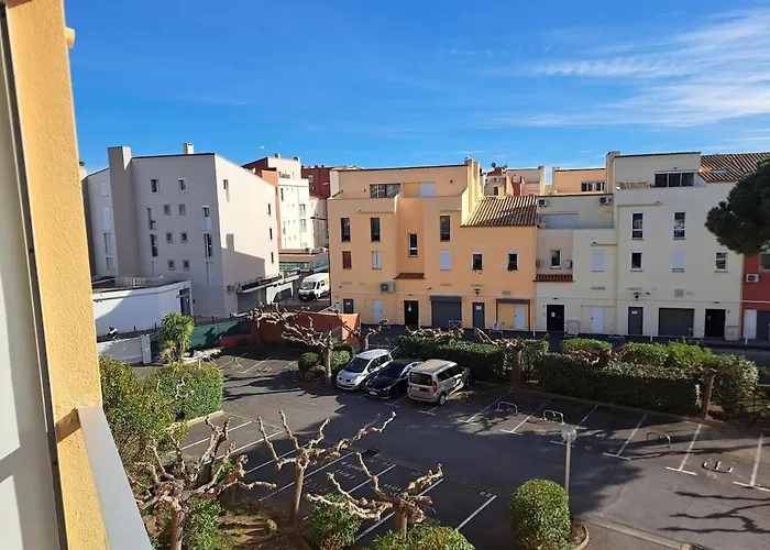 Port Brescou Iii, T2 Au Centre Port Avec Parking Et Clim شقة *